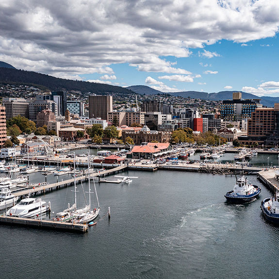 A Travel Guide to Hobart, Tasmania