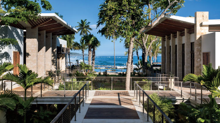 Dorado Beach, a Ritz-Carlton Reserve in Puerto Rico uses the beach as a natural classroom. // © 2017 Dorado Beach, a Ritz-Carlton Reserve