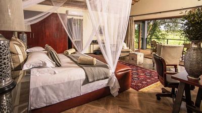 Hotel Review: Becks Safari Lodge in South Africa